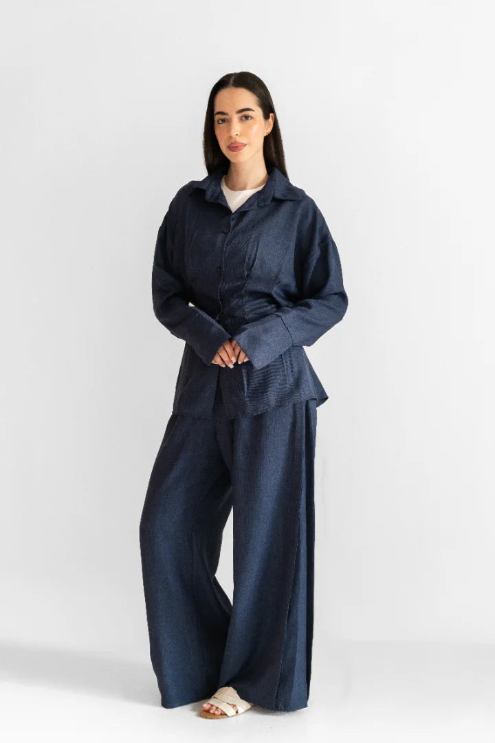 Leen Suit