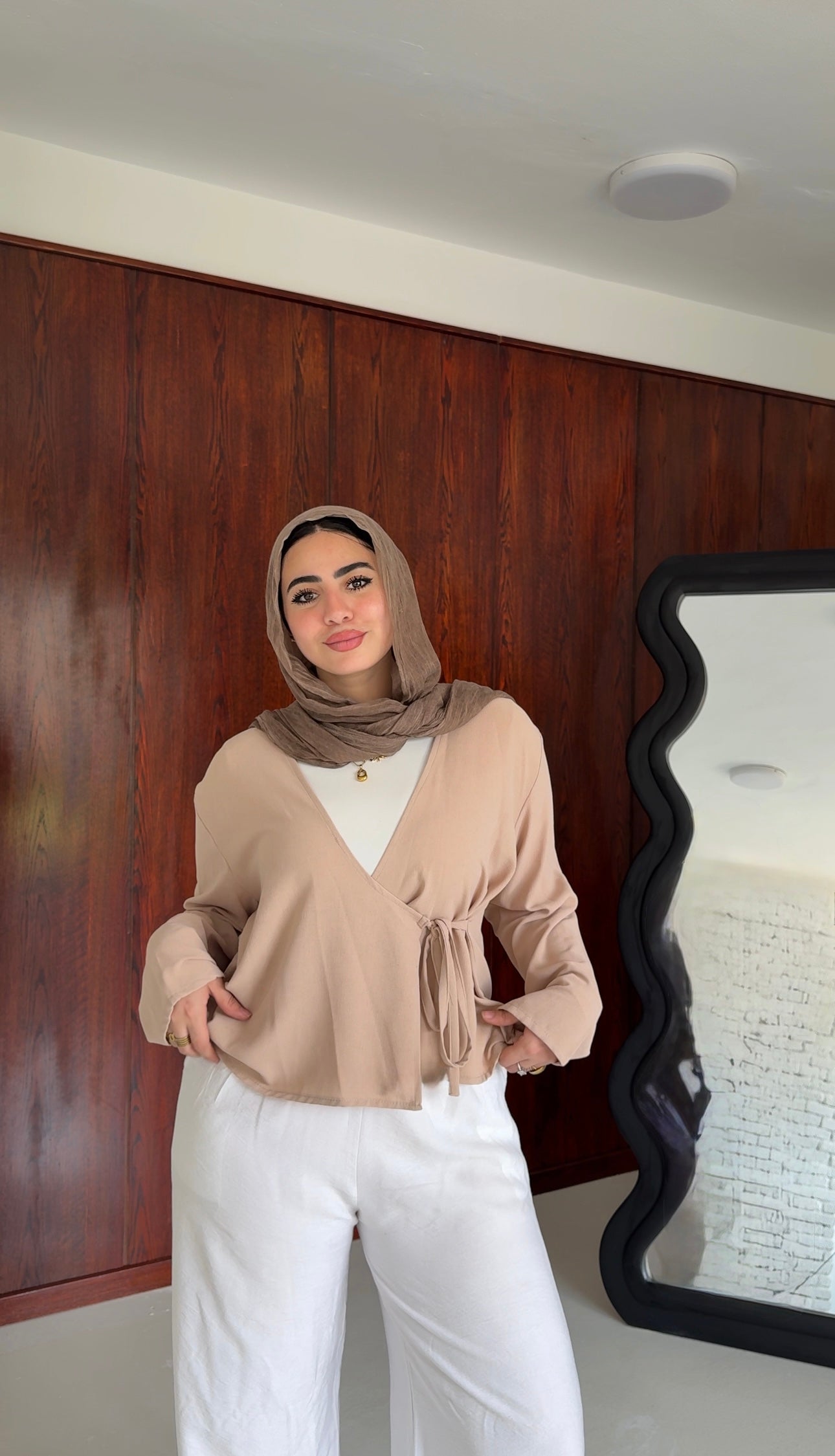 بلوزه آريا