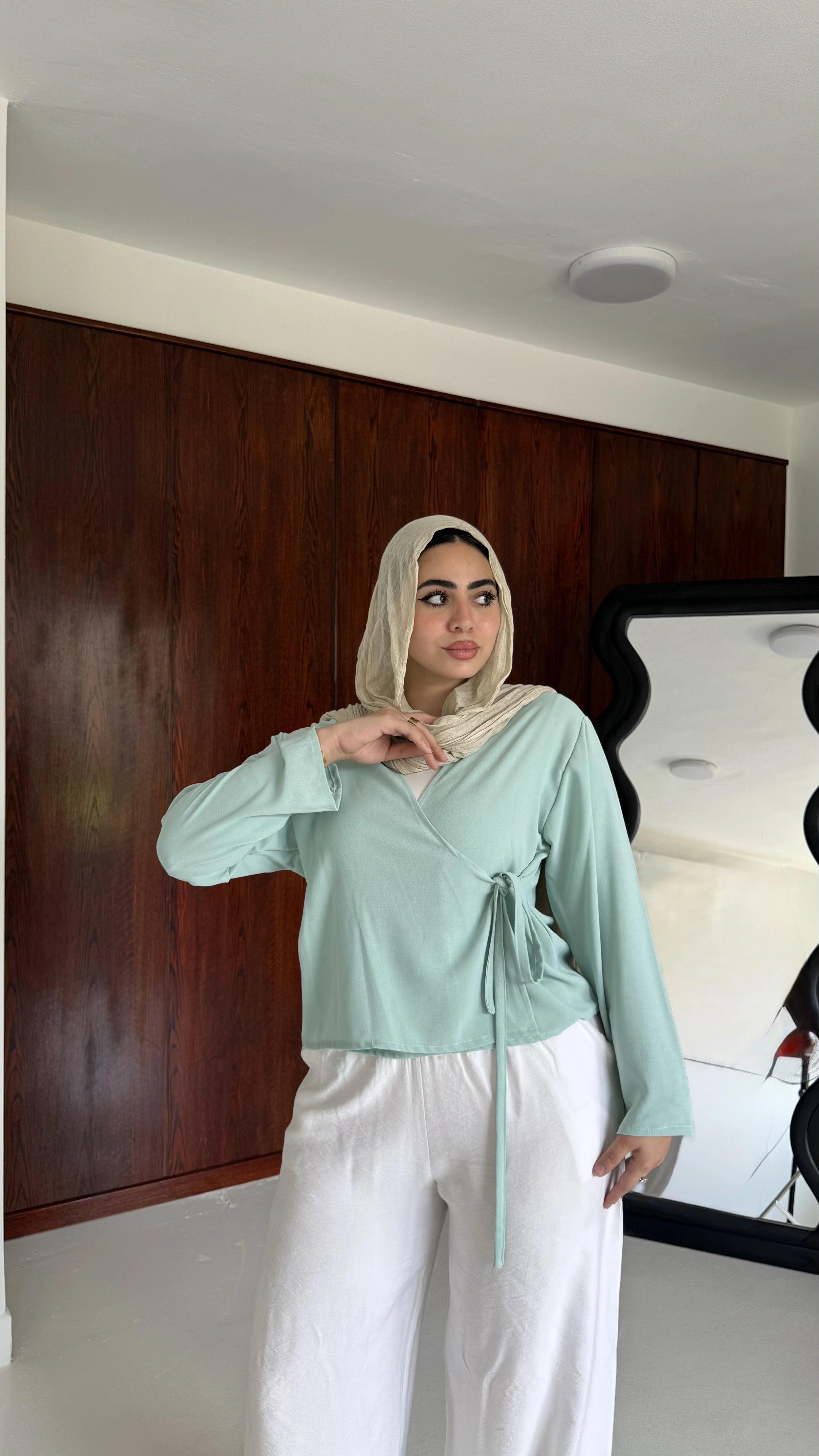 ARIA Blouse